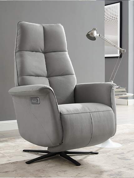 fauteuil relax en tissu gris.